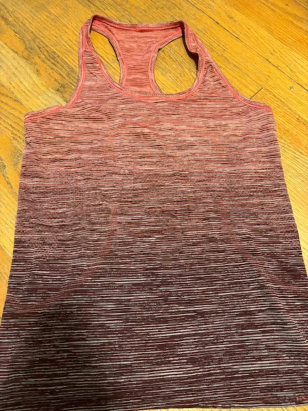 Lululemon tank top